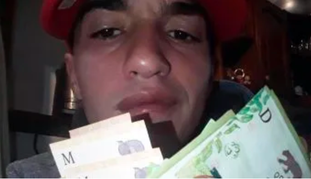 Denuncian que el asesino de la jubilada de José C. Paz se sacó fotos con los billetes robados | Nacionales