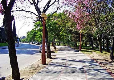Falleció un joven que derrapó con su moto en la zona del Parque del Sur | Información General