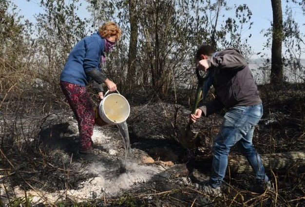 Por el fuego en las islas desalojaron una estación de peaje en el puente Rosario-Victoria | Noticias