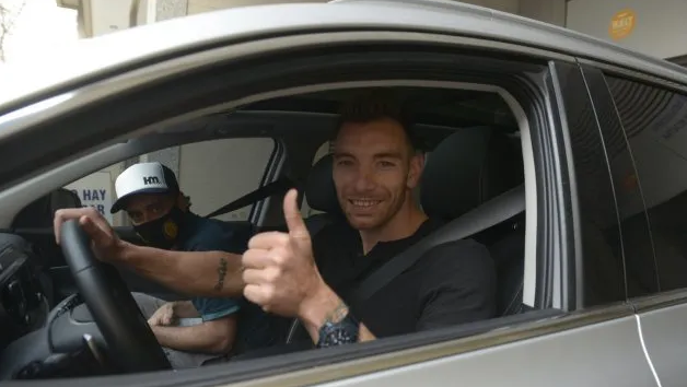 Central: Bottinelli levantó el pulgar y puso la firma | Deportes