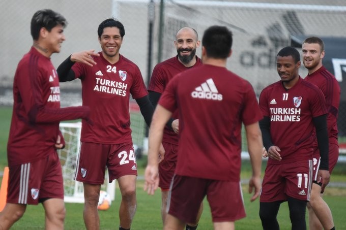 El entrenador de arqueros tiene coronavirus y River aisló a su plantel | Información General