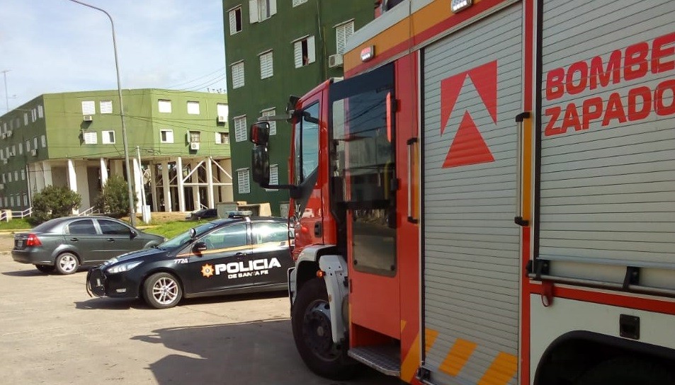 Bomberos lograron sofocar un principio de incendio en Barrio Centenario | Información General