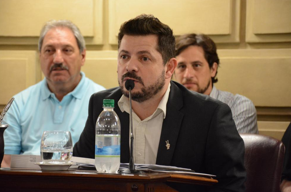 Castelló: “buscamos optimizar y distribuir los recursos para ser lo más eficaces posible” | Legislativas