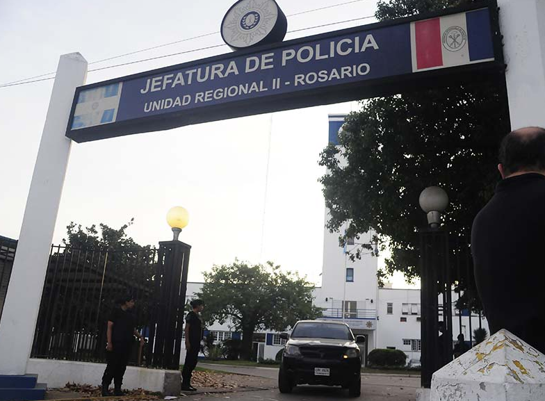 Detuvieron al ex jefe de la armería de la Policía por el faltante de 5 pistolas 9 milímetros | Noticias