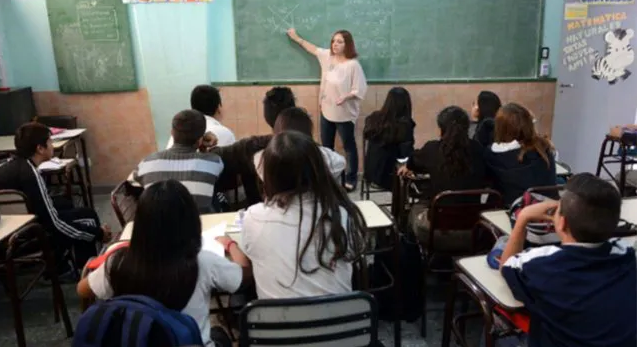 La provincia justificó el aumento de cuotas en colegios privados | Información General