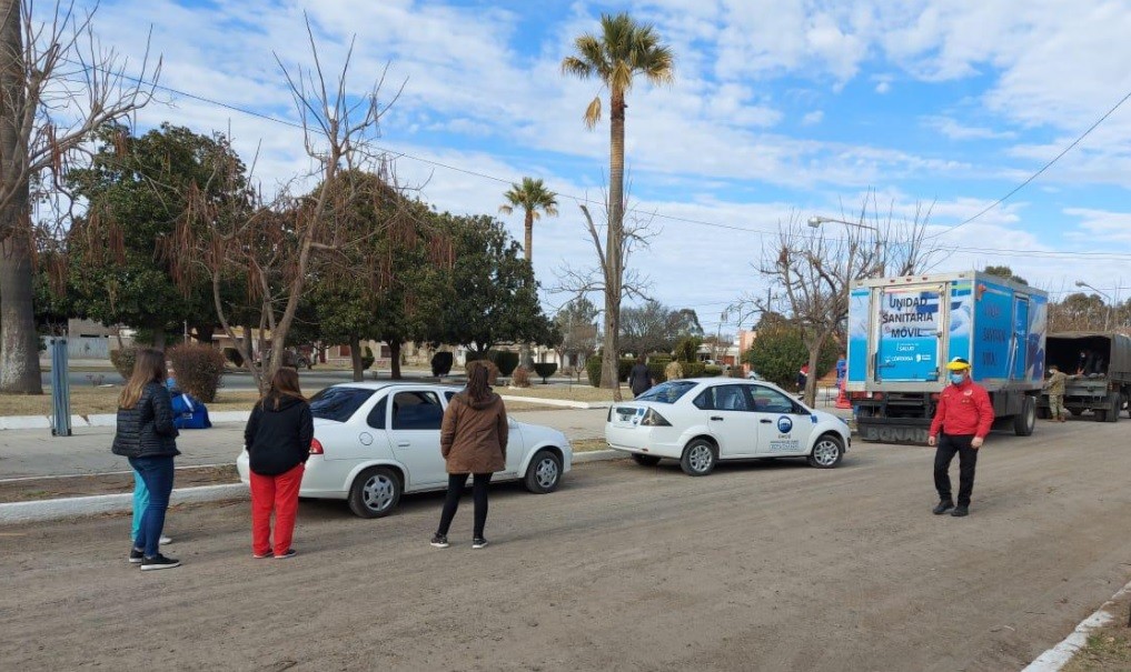 La mitad de un pueblo cordobés quedo aislado por un brote de coronavirus | Información General