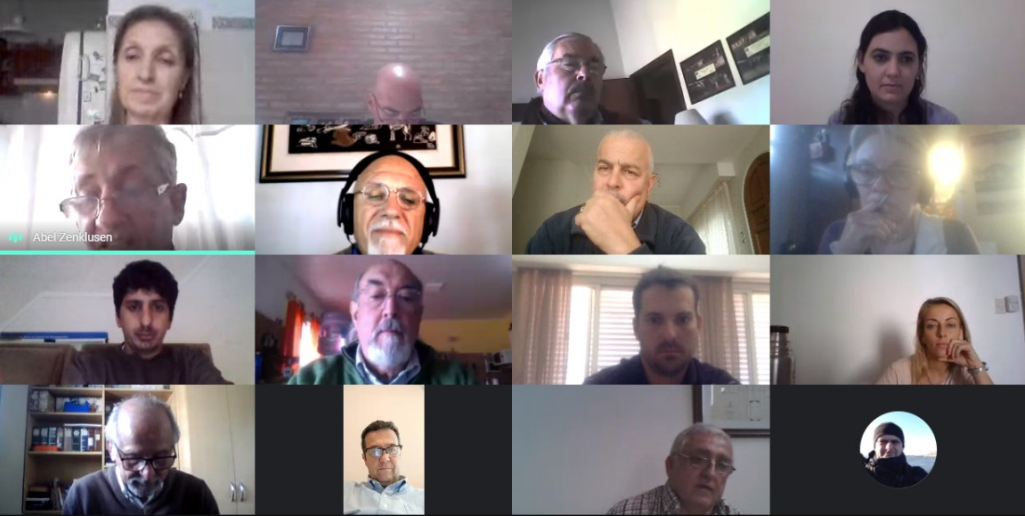 La provincia crea una mesa de trabajo para abordar la actividad equina | Información General