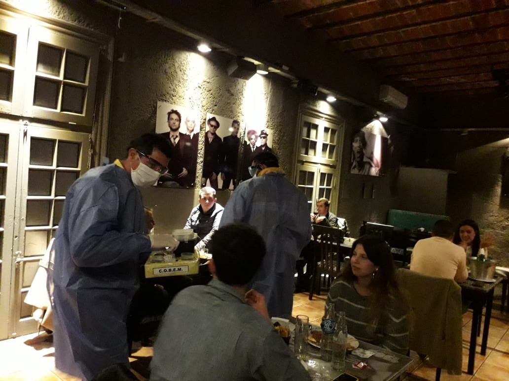 Empresarios y trabajadores hoteleros y gastronómicos se movilizan a Casa de Gobierno | Noticias