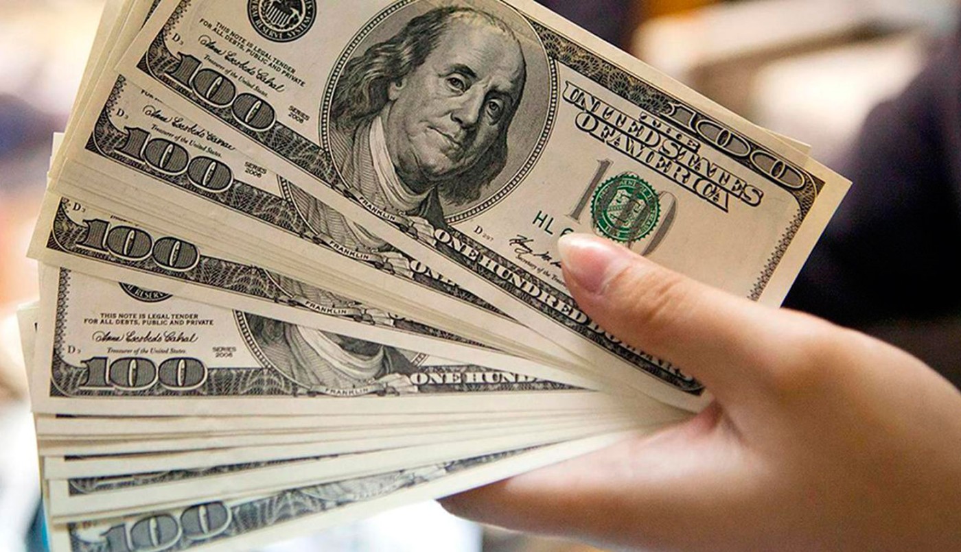 No podrán comprar dólares quienes cobren planes sociales, IFE o tengan créditos hipotecarios congelados | Nacionales