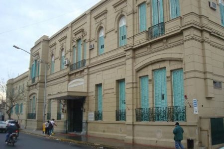 Homicidio en Barrio Centenario: lo ejecutaron de dos tiros en el pecho | Información General