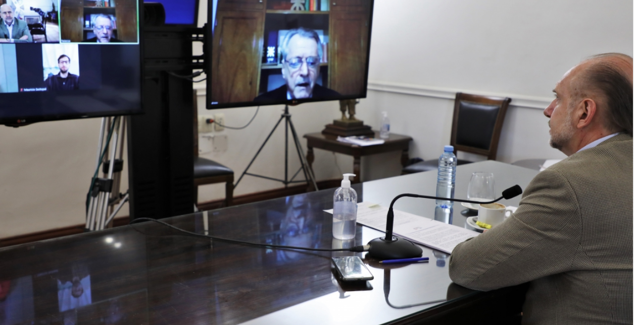 Perotti encabezó la presentación de la tecnicatura universitaria en ciudades inteligentes | Información General