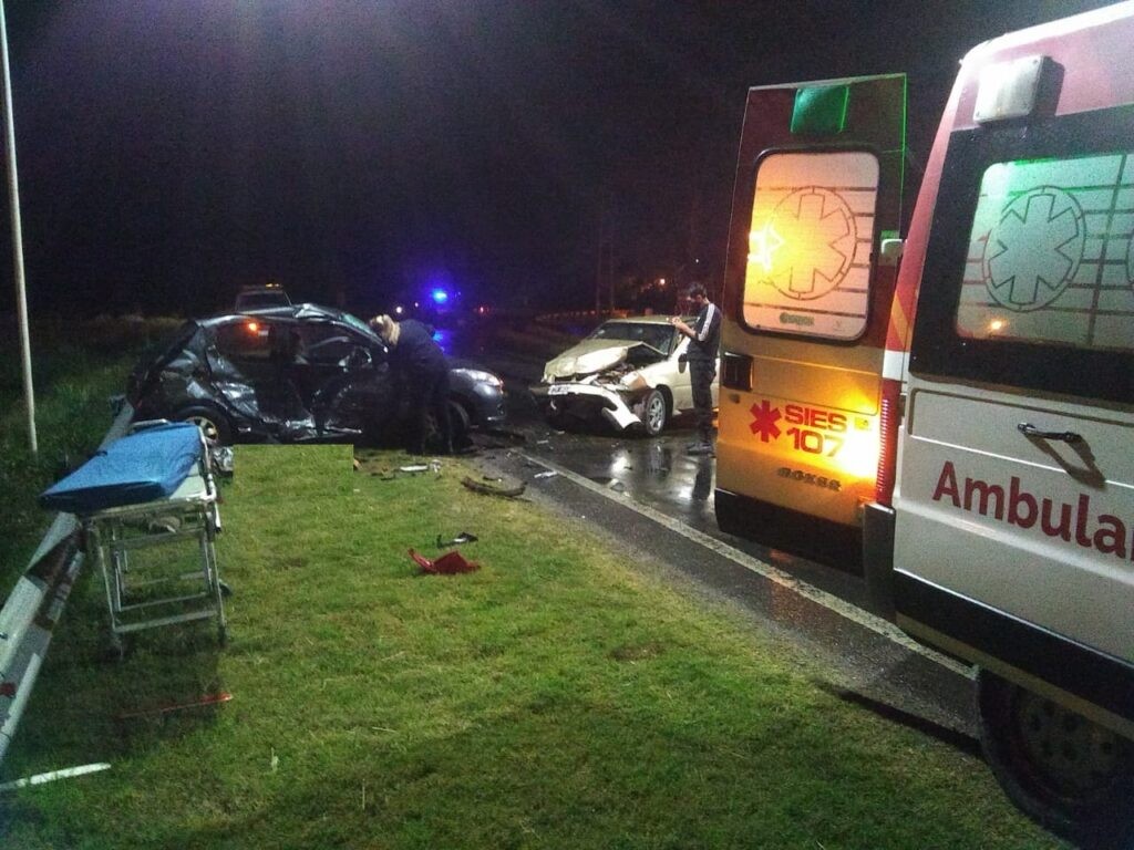 Accidente fatal en el ingreso a la localidad de Candioti: un muerto y tres heridos | Información General