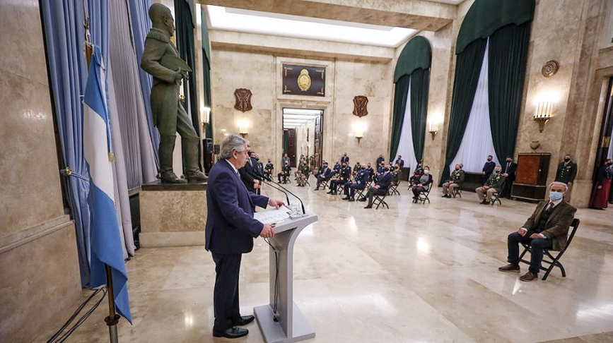 Oficializan mejoras salariales para personal de Fuerzas Armadas y de Seguridad | Noticias