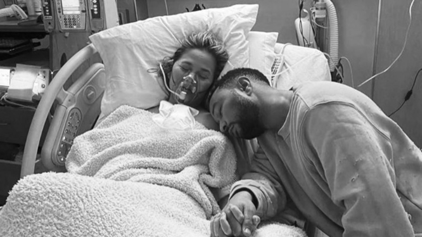 Las desgarradoras fotos que publicó la modelo Chrissy Teigen tras perder a su bebé | Espectaculos