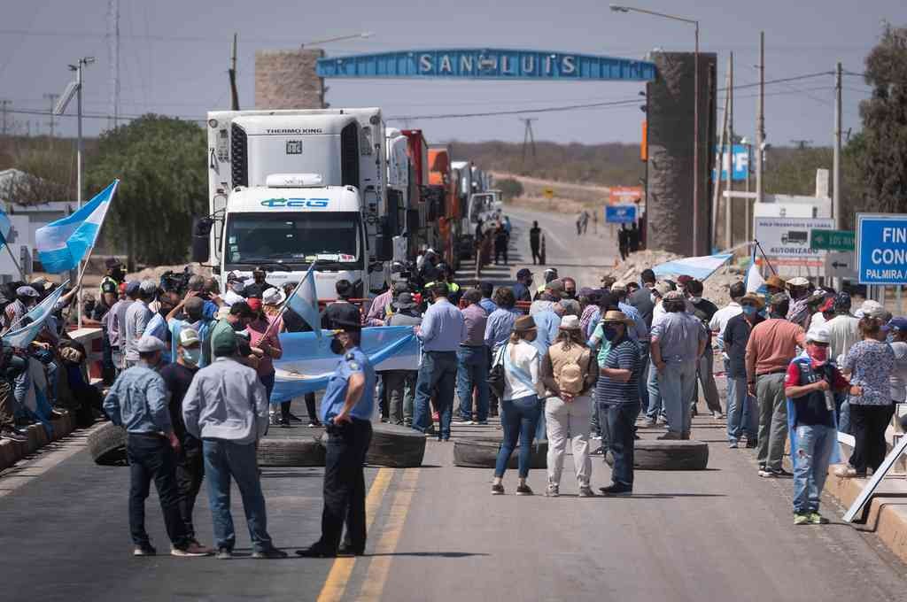 Orden judicial obliga a liberar el tránsito en ruta internacional y acceso a San Luis | Nacionales