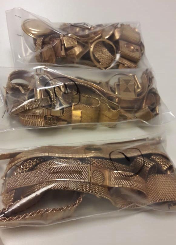 Juez dona a Madres del Dolor dinero de la subasta de 10 kilos de oro secuestrados hace 19 años | Juntos y solidarios