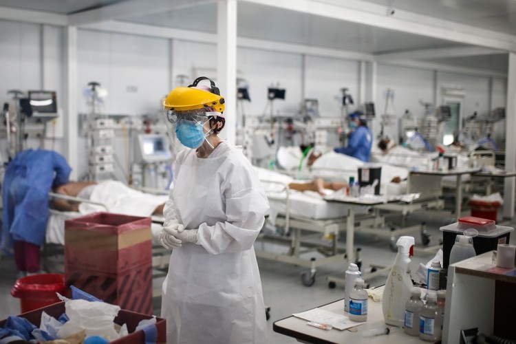 Coronavirus: más de 15 mil casos y casi 500 nuevas muertes en el país | Noticias