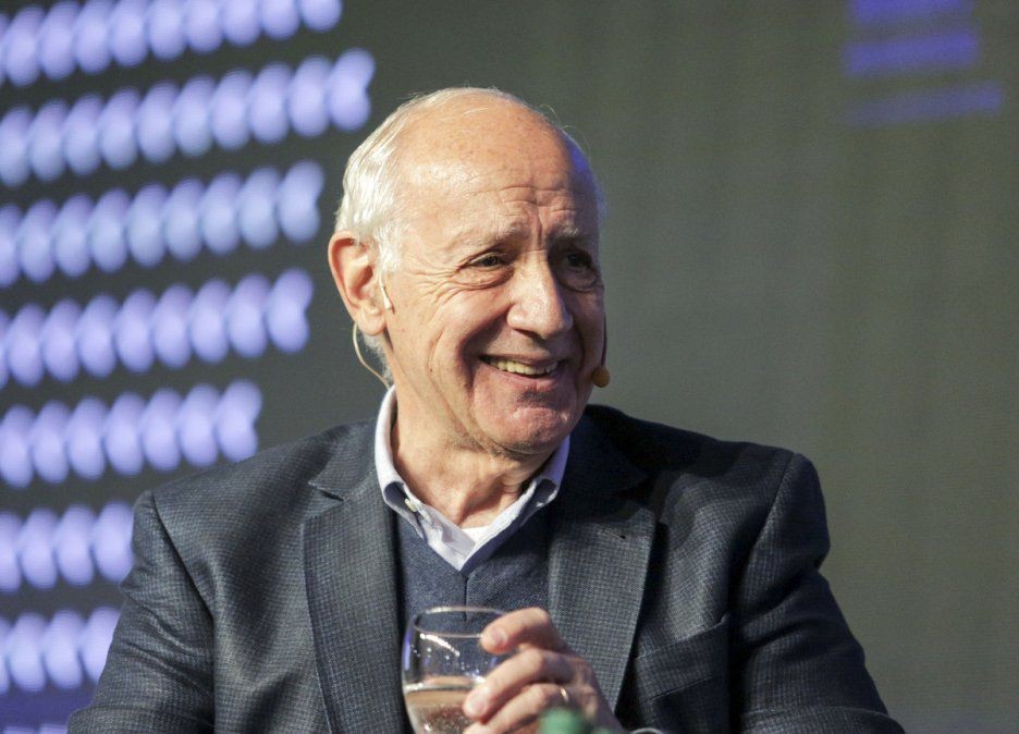 Lavagna cargó contra los que aspiran a que el Presidente y la Vicepresidenta se distancien | Nacionales