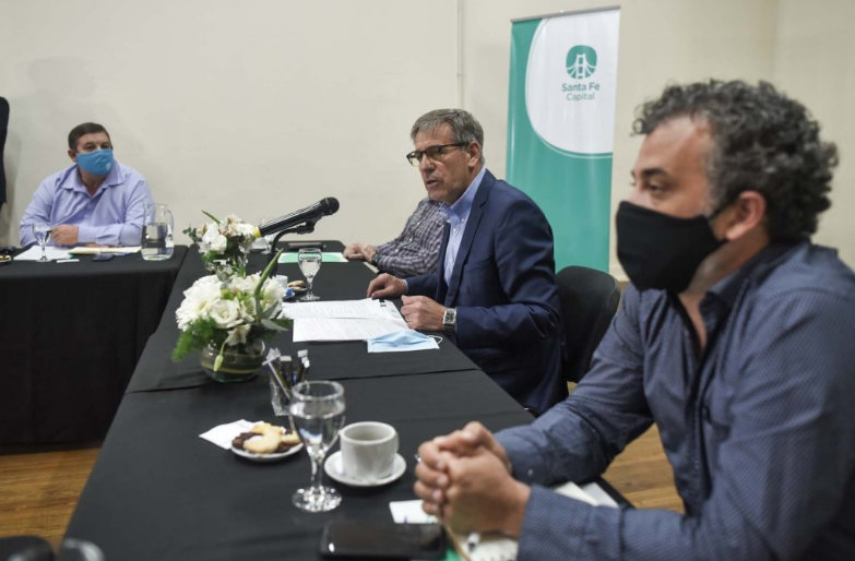 Un diálogo para ir construyendo respuestas integrales ante la pandemia | Información General