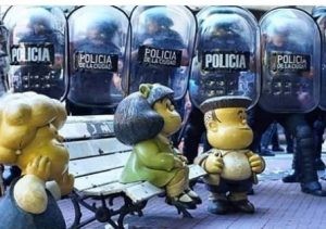 Desbaratan una banda que traficaba drogas a Europa en artesanías con la imagen de Mafalda | Información General