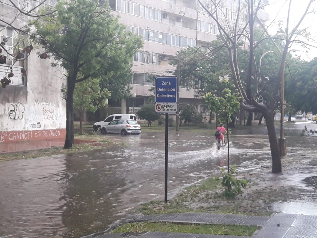 Tras una tarde sofocante, llegó el alivio a la ciudad de Santa Fe | Noticias