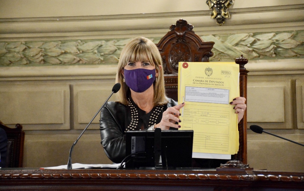 Rodenas: “Hemos dado un paso decisivo en el camino hacia la igualdad” | Legislativas