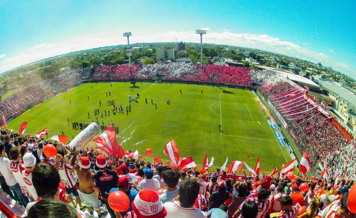 Unión pide a sus hinchas que no hagan caravanas o banderazos el jueves | Deportes