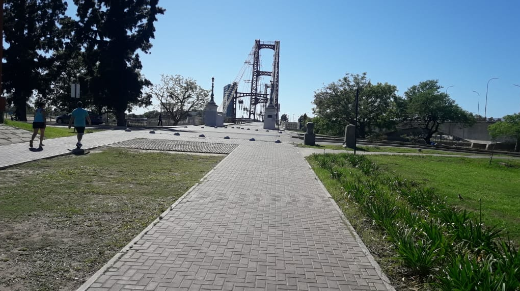 Lunes primaveral, soleado y con buen tiempo en la ciudad | Información General