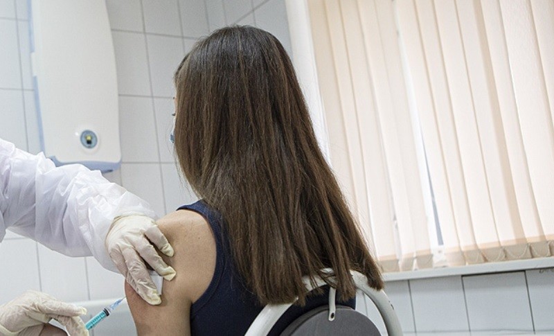 Coronavirus: comienza en Argentina el tercer estudio de fase 3 de una vacuna | Información General