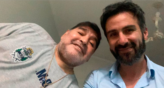 Qué tiene Maradona, por qué se internó y cuánto tiempo estaría en el sanatorio: frases del médico personal de Diego | Deportes