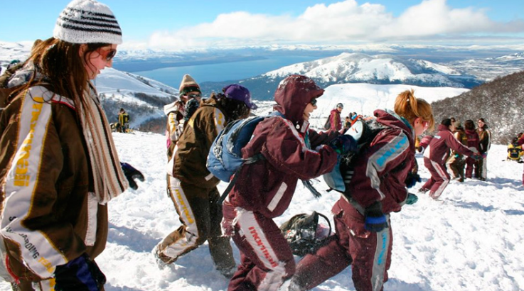 Establecieron qué pasará con los viajes de egresados cancelados por el Covid-19 | Información General