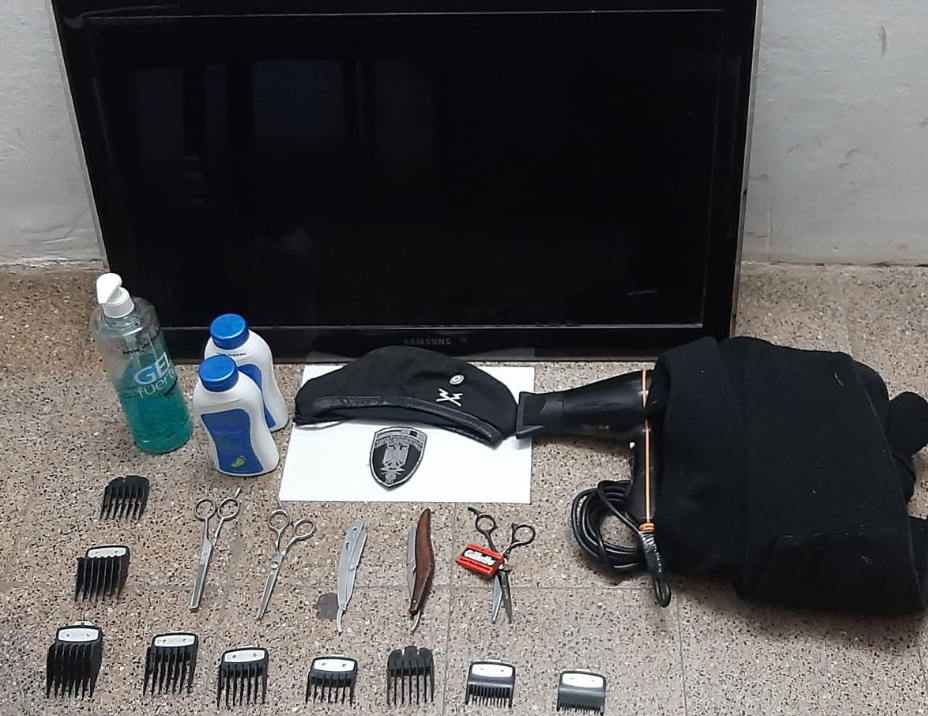 Santo Tomé: la policía detuvo a un joven tras robar una barbería | Información General