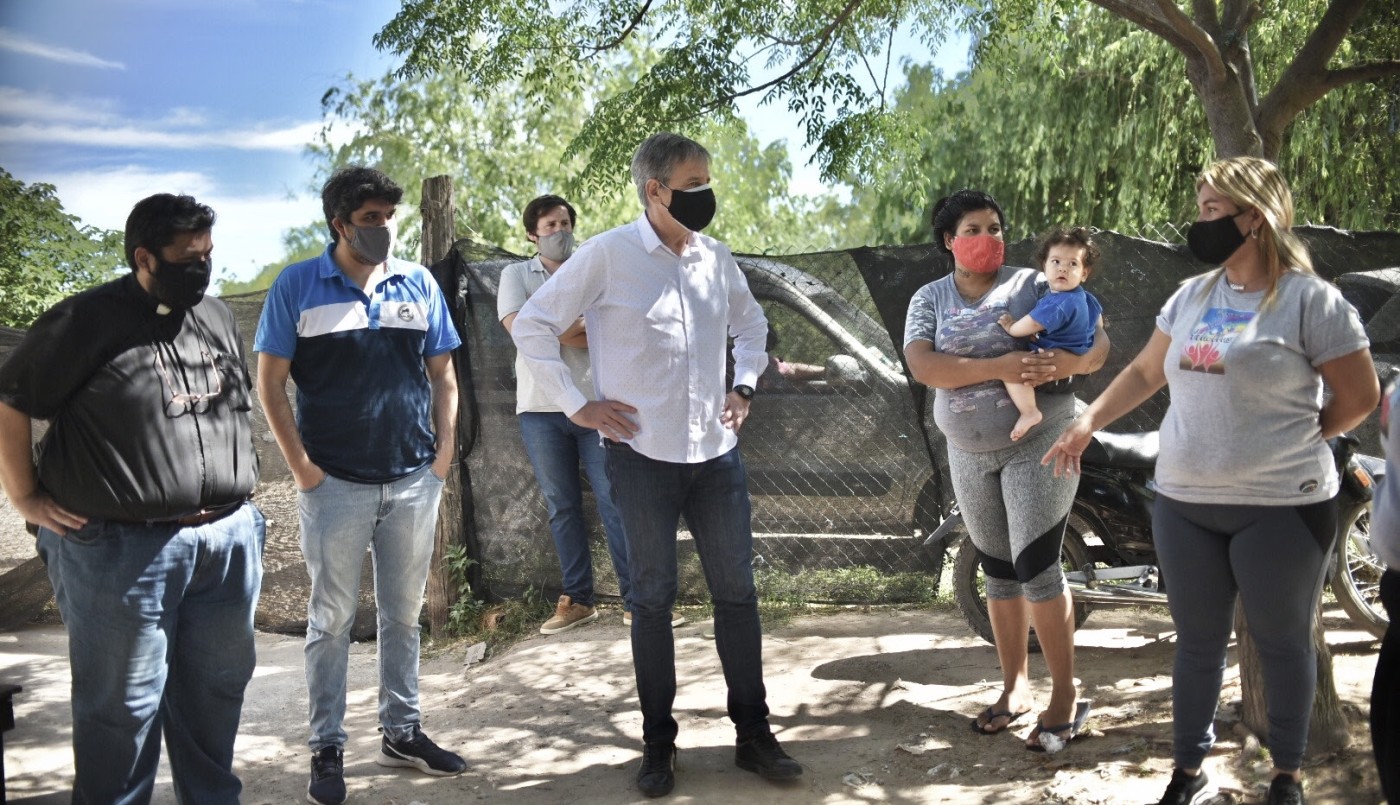 “Hoy es el tiempo de los barrios, por eso mejoramos las calles de Varadero Sarsotti” | Noticias