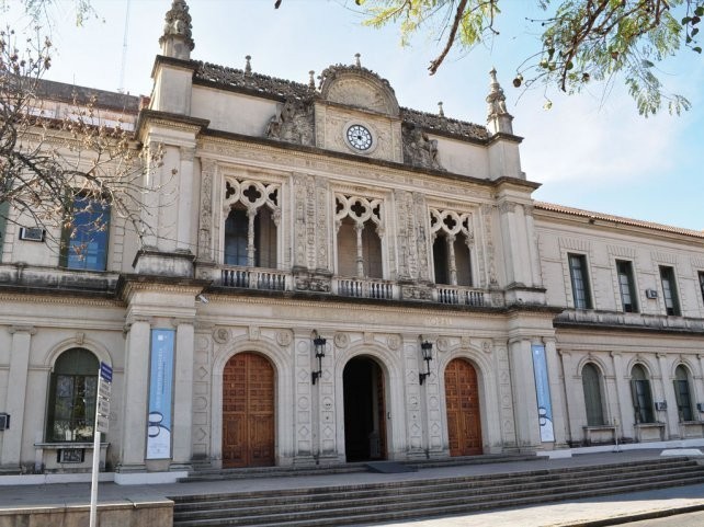 La provincia autorizó actividades presenciales en universidades nacionales | Noticias