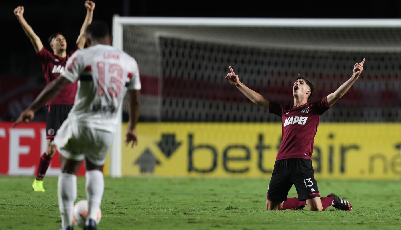 Vélez, Lanús y Defensa y Justicia pasaron a octavos de la Copa Sudamericana | Deportes