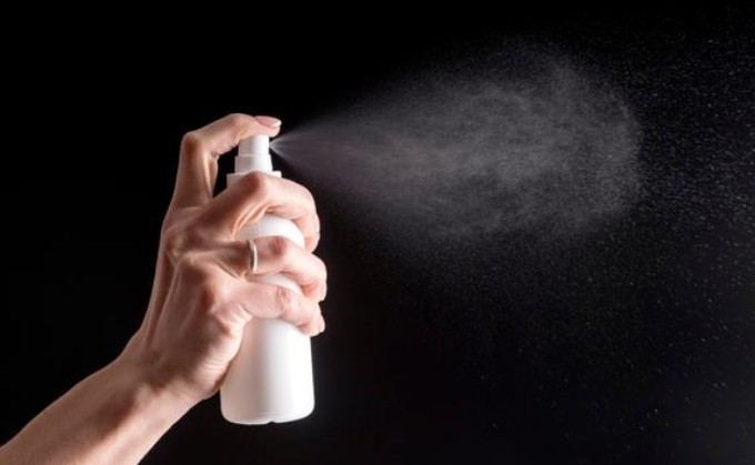 Desarrollan un spray para repeler el coronavirus de objetos y la ropa | Información General