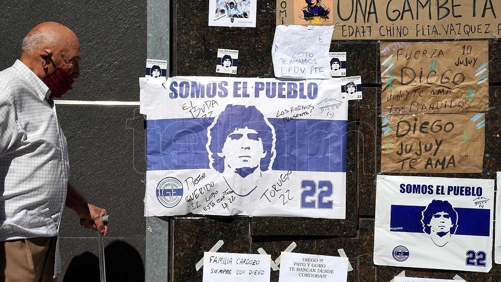 Maradona permanece "sedado y descansando" en la Clínica Olivos | Deportes