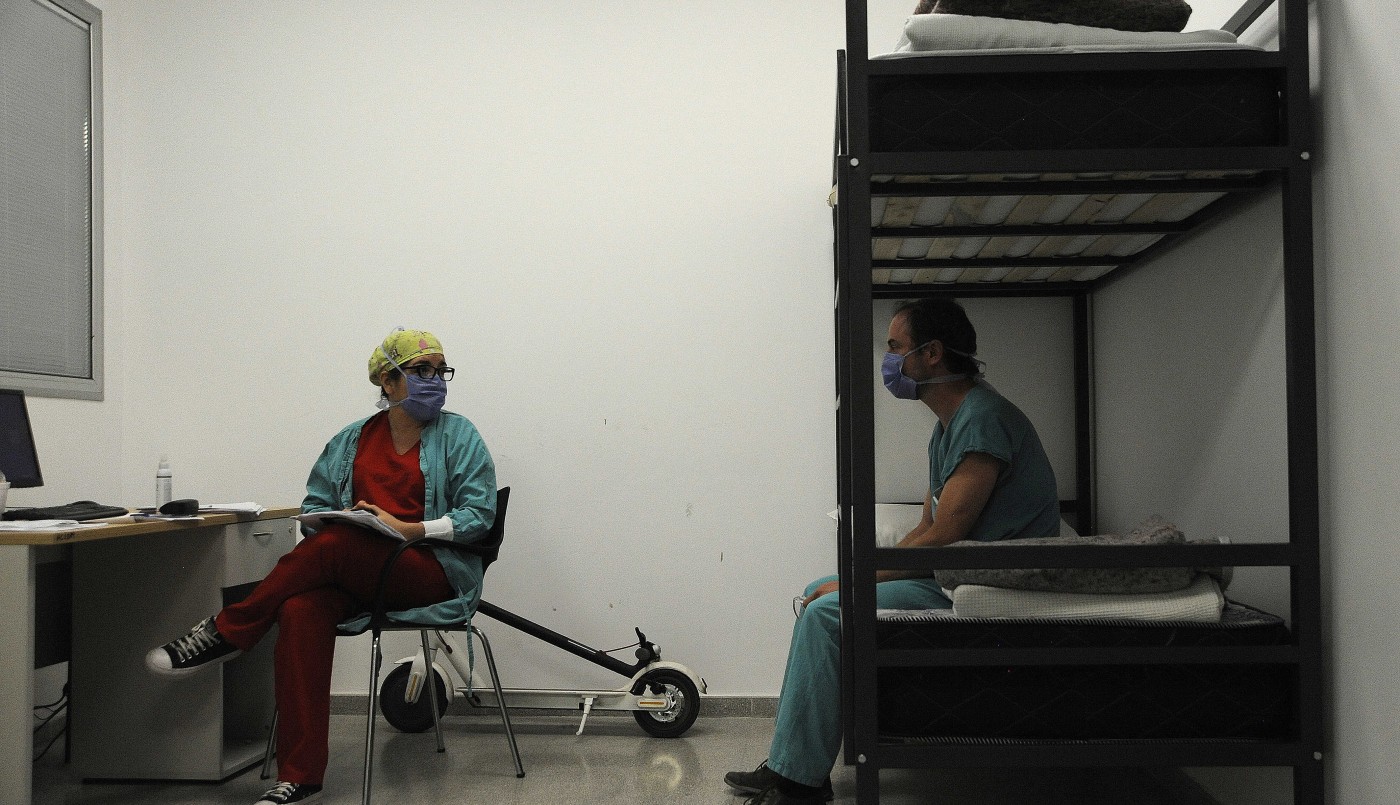 "Bajar un cambio y descansar un poco": en un hospital ya piensan en la segunda ola | Nacionales