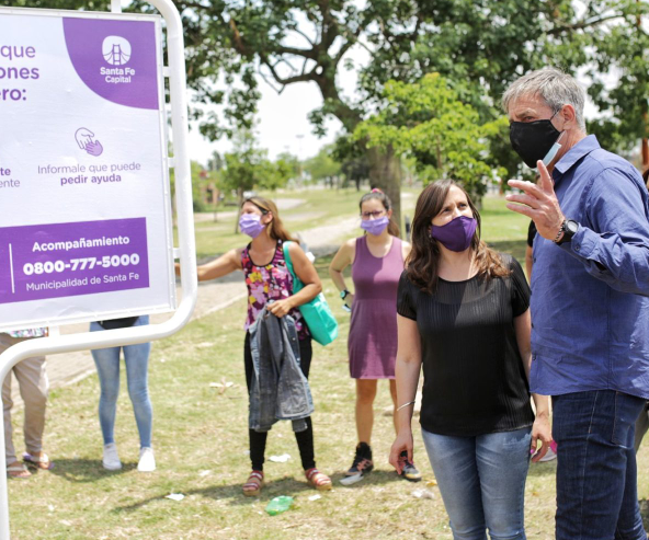 Carteleras Violetas: referencias en los barrios para el cuidado de las mujeres | Información General