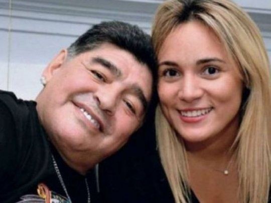 Revelan los supuestos motivos por los que Rocío Oliva no pudo ingresar al velatorio de Maradona | Nacionales