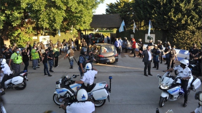 Organizarán visitas con turnos para despedir a Maradona en el cementerio | Noticias