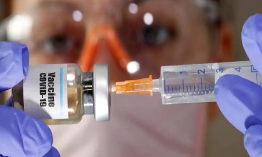 Por falta de materias primas, Pfizer producirá la mitad de las vacunas previstas | Información General