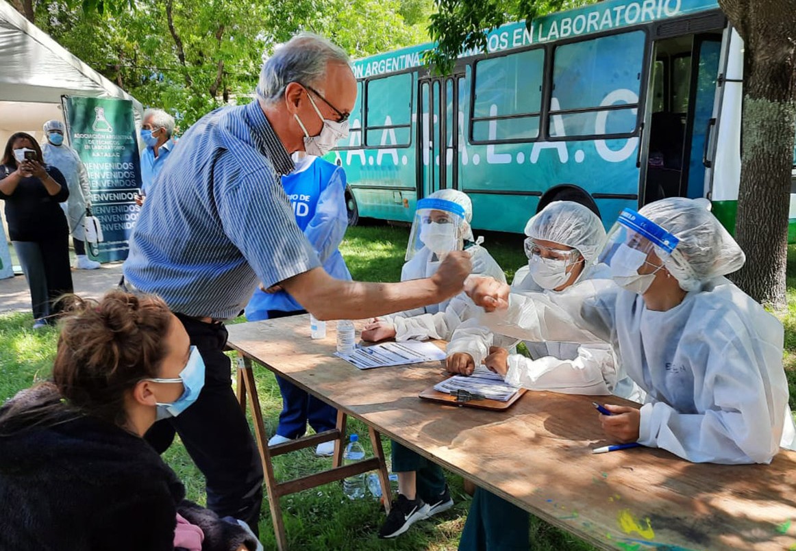 Rebrote de coronavirus: "Hay un crecimiento de casos en los últimos 5 días", advirtió Gollan | Nacionales