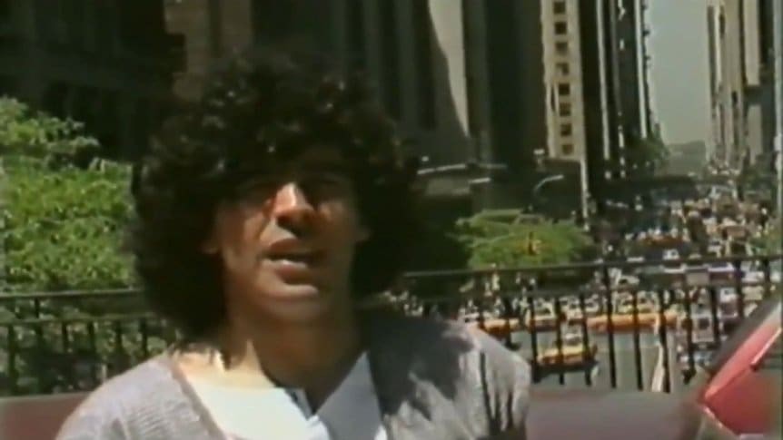 Video: El día que Diego Maradona caminó por Nueva York al ritmo de los Bee Gees | Información General