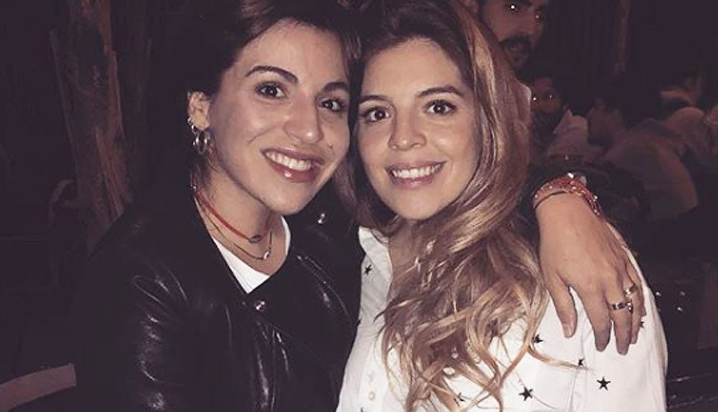 Dalma y Gianina Maradona se tatuaron en honor de su papá a un mes de su muerte | Información General