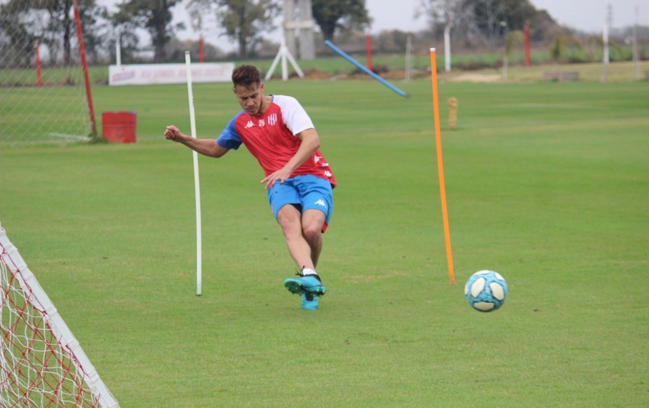 Nery Leyes otra vez afuera por lesión | Deportes