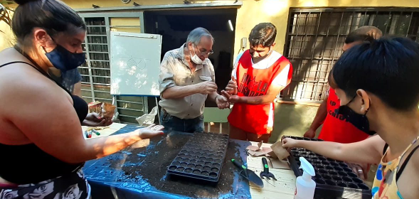 Huertos Agroecológicos: Autonomía alimentaria y capacitación laboral | Información General