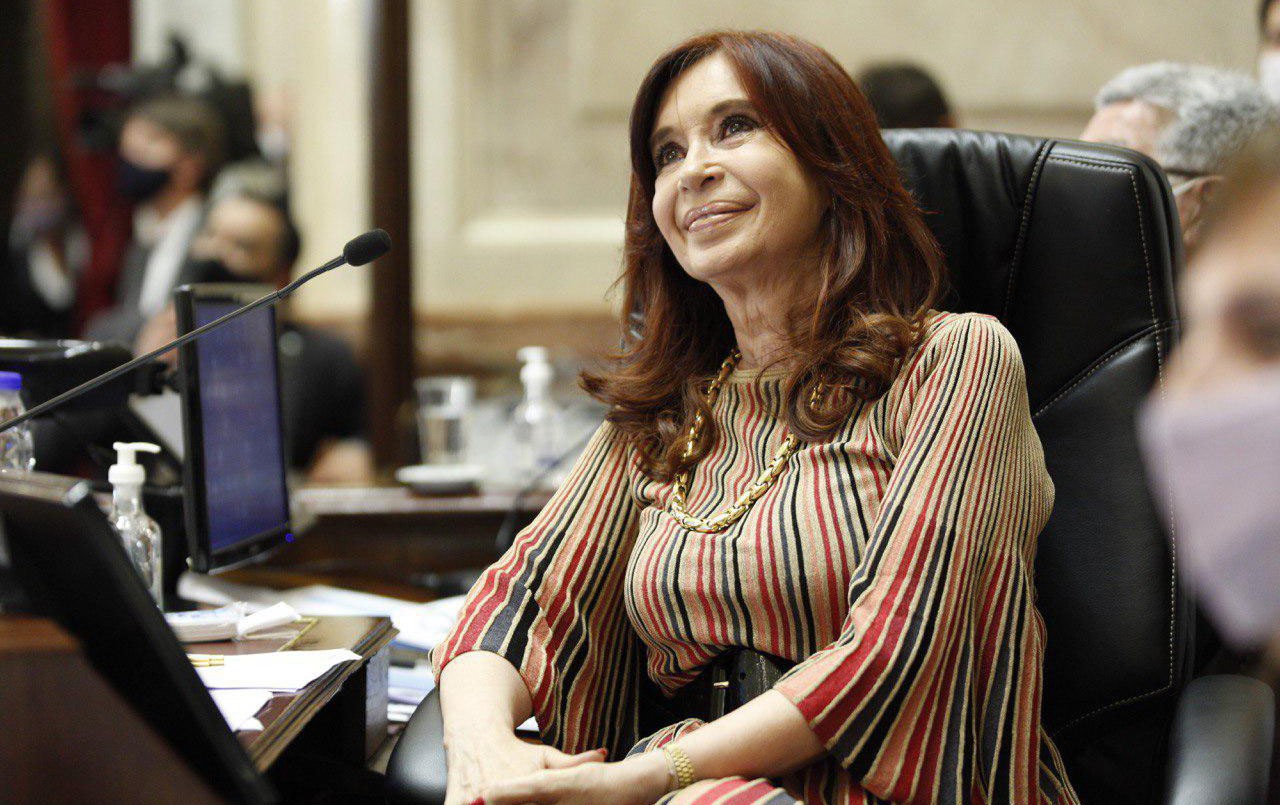 Cristina: "Con las vacunas se abre una esperanza, pero tenemos que seguir cuidándonos" | Nacionales