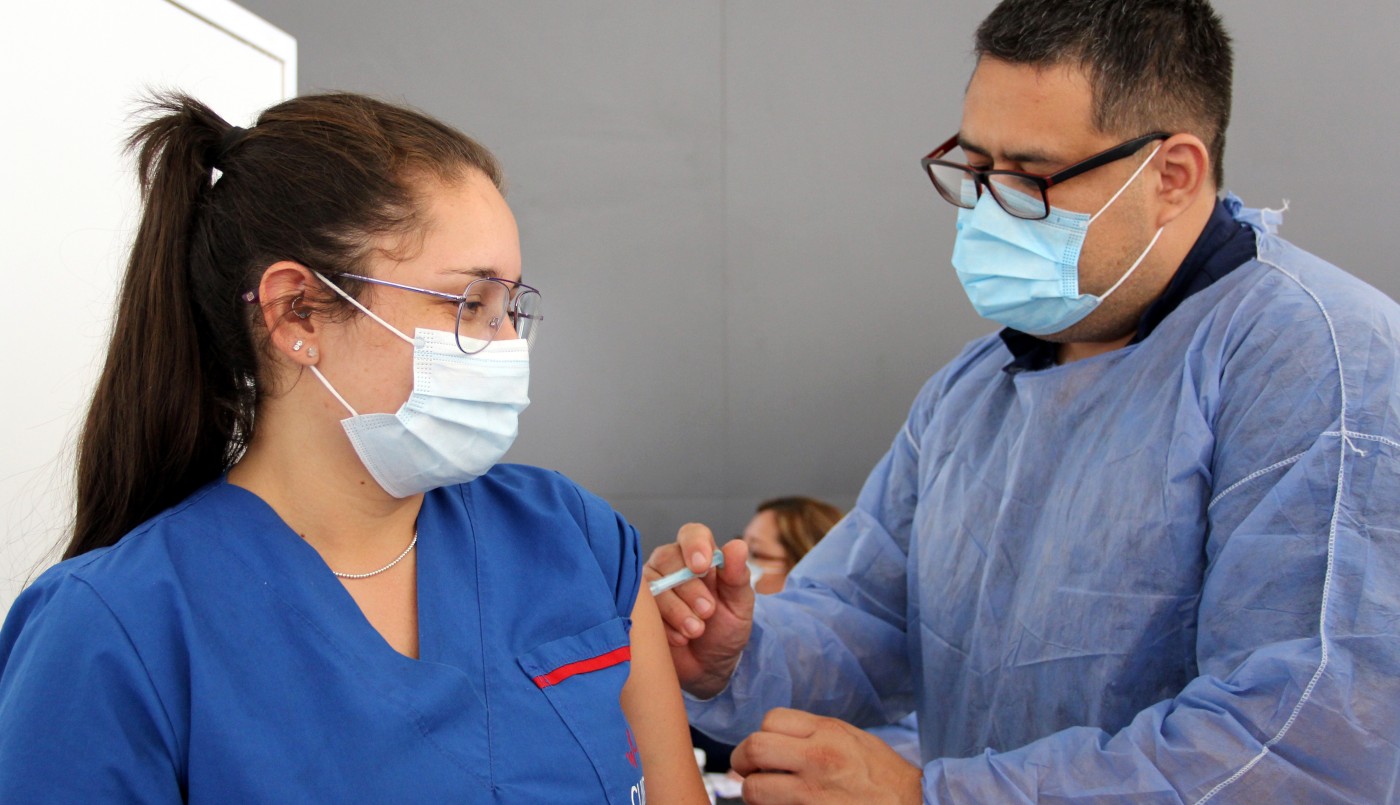 Un tercio de los trabajadores sanitarios de servicios críticos de Santa Fe ya se vacunaron | Noticias