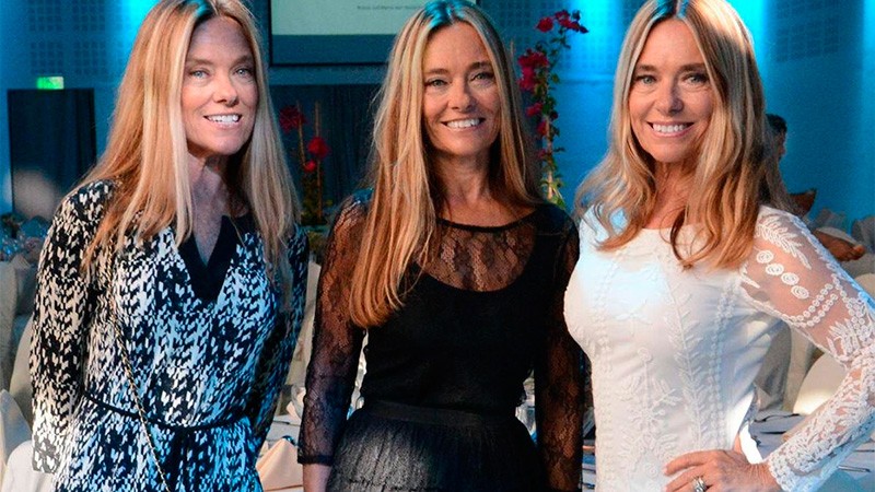 El tiempo no pasa: las trillizas de oro recibieron el año tomando sol en bikini | Espectaculos